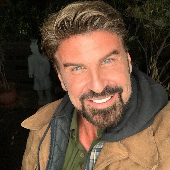 Meet your Posher, - Picture 6 of 8